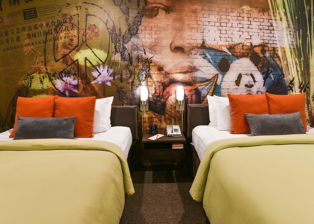 The Tangerine - A Burbank Hotel Exteriör bild