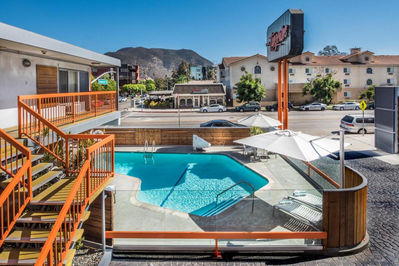The Tangerine - A Burbank Hotel Exteriör bild