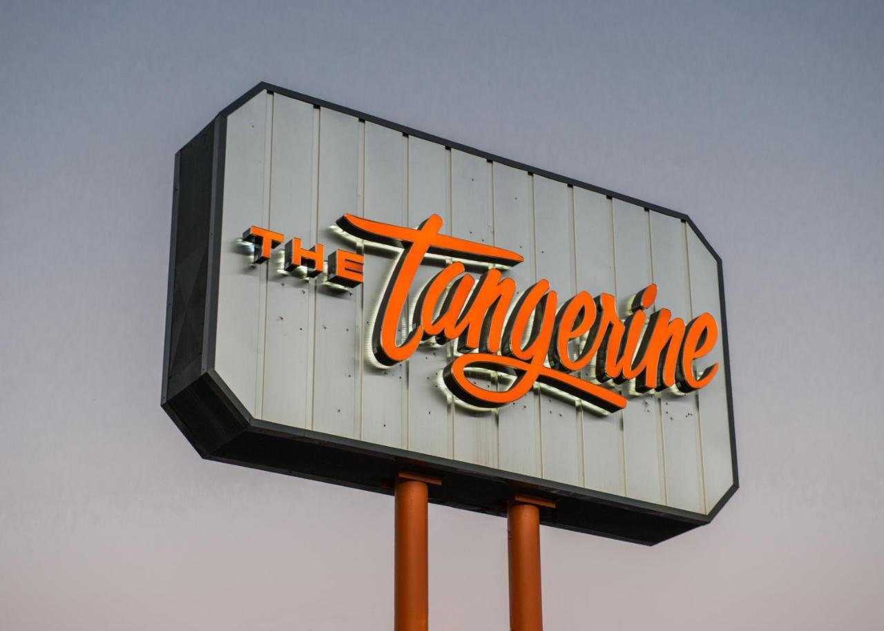 The Tangerine - A Burbank Hotel Exteriör bild